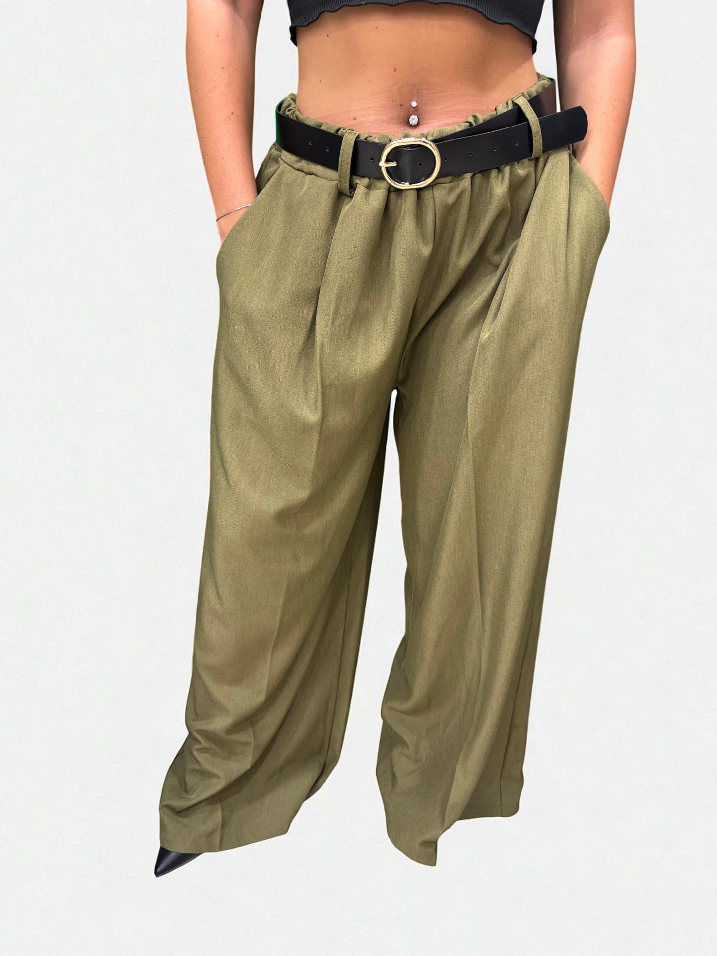 Pantalone zampa con accessorio