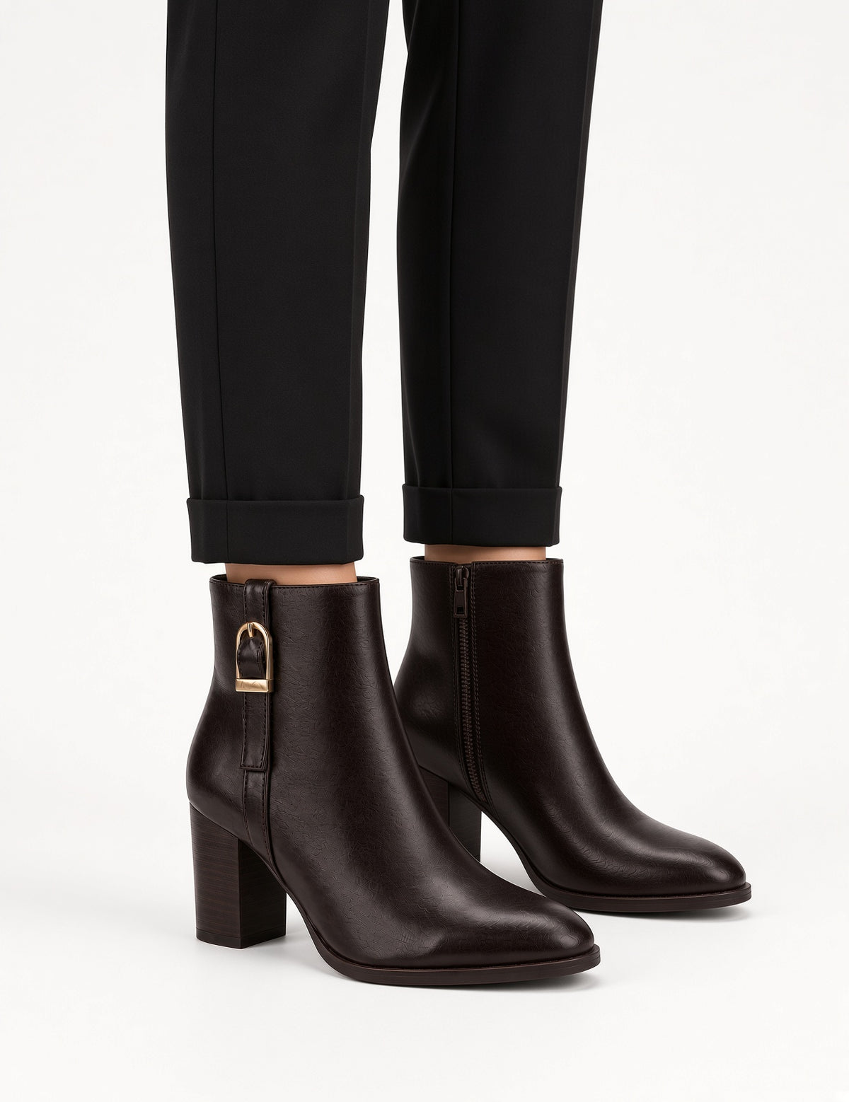 Stivaletto Donna D8319 MARRONE
