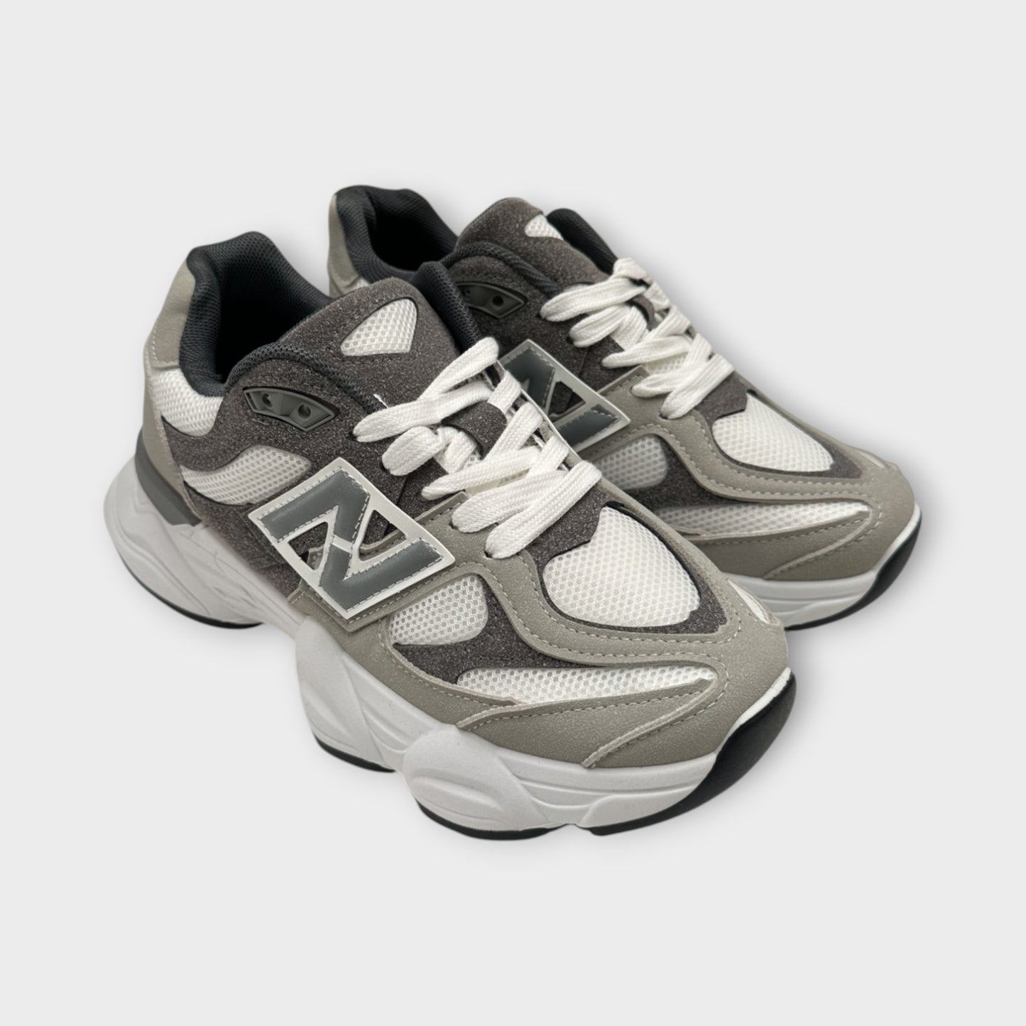Sneakers Chuncy con Suola Spessa