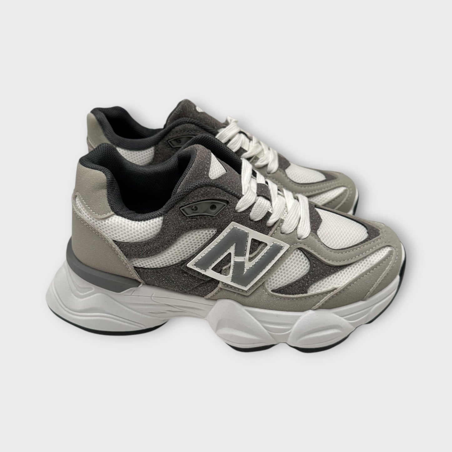 Sneakers Chuncy con Suola Spessa