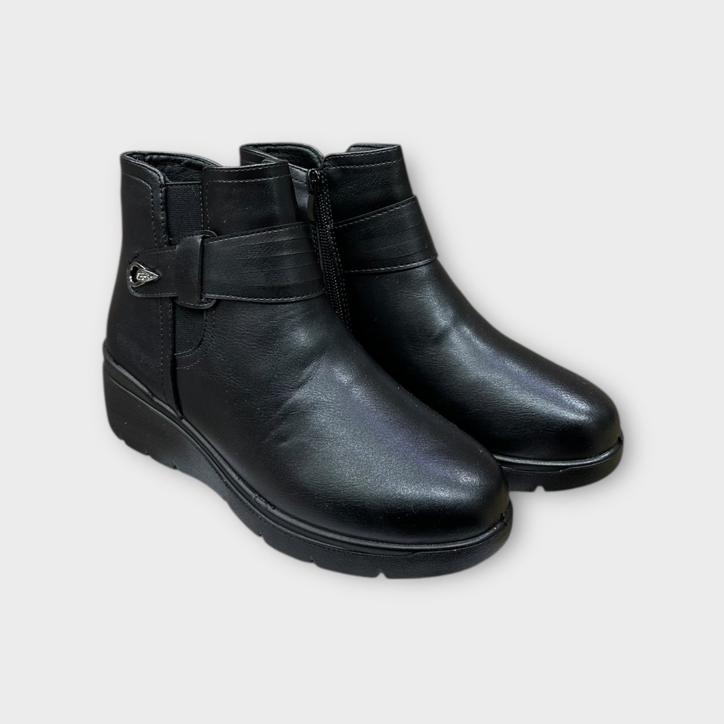 Stivaletto Donna Con Cinturino E Zip