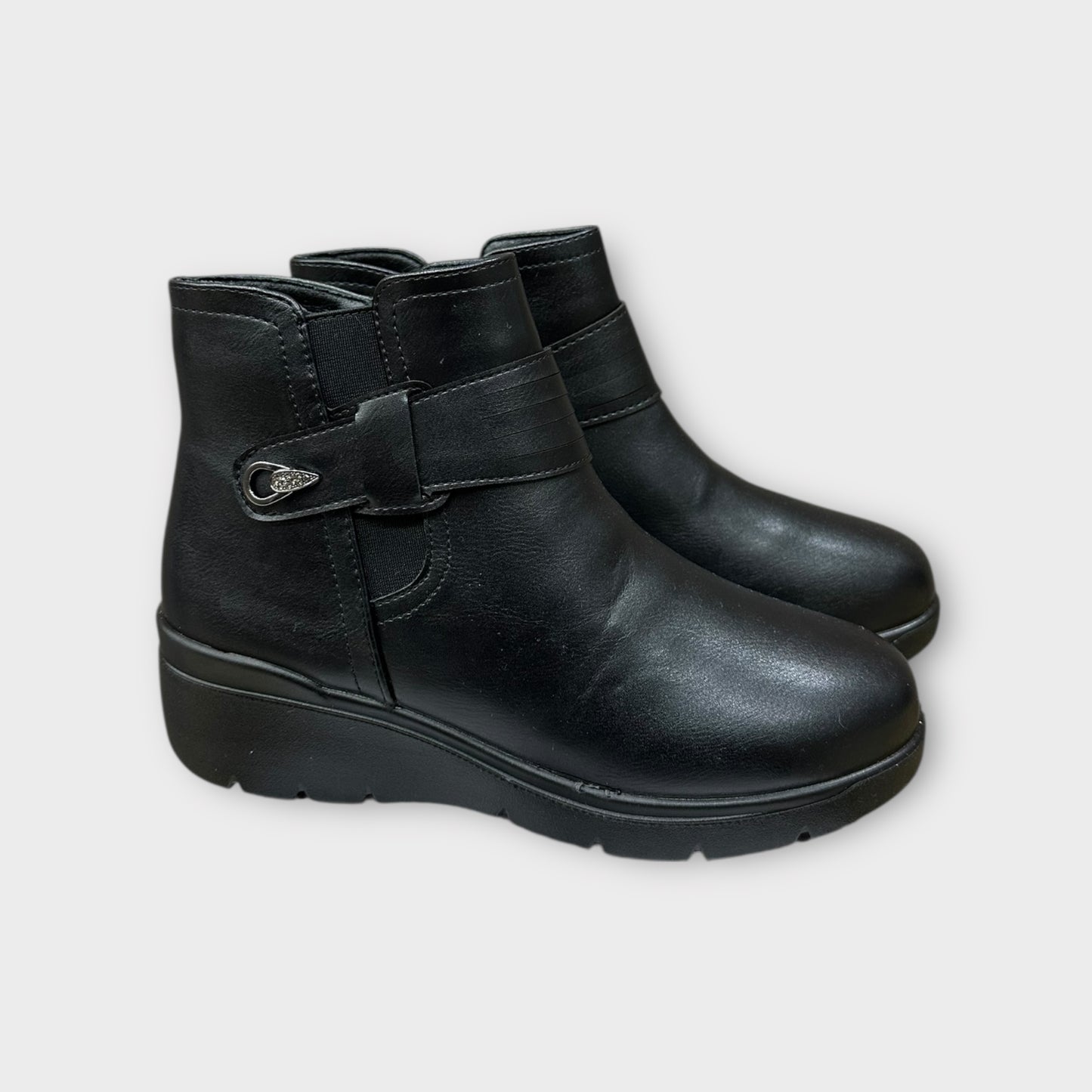 Stivaletto Donna Con Cinturino E Zip