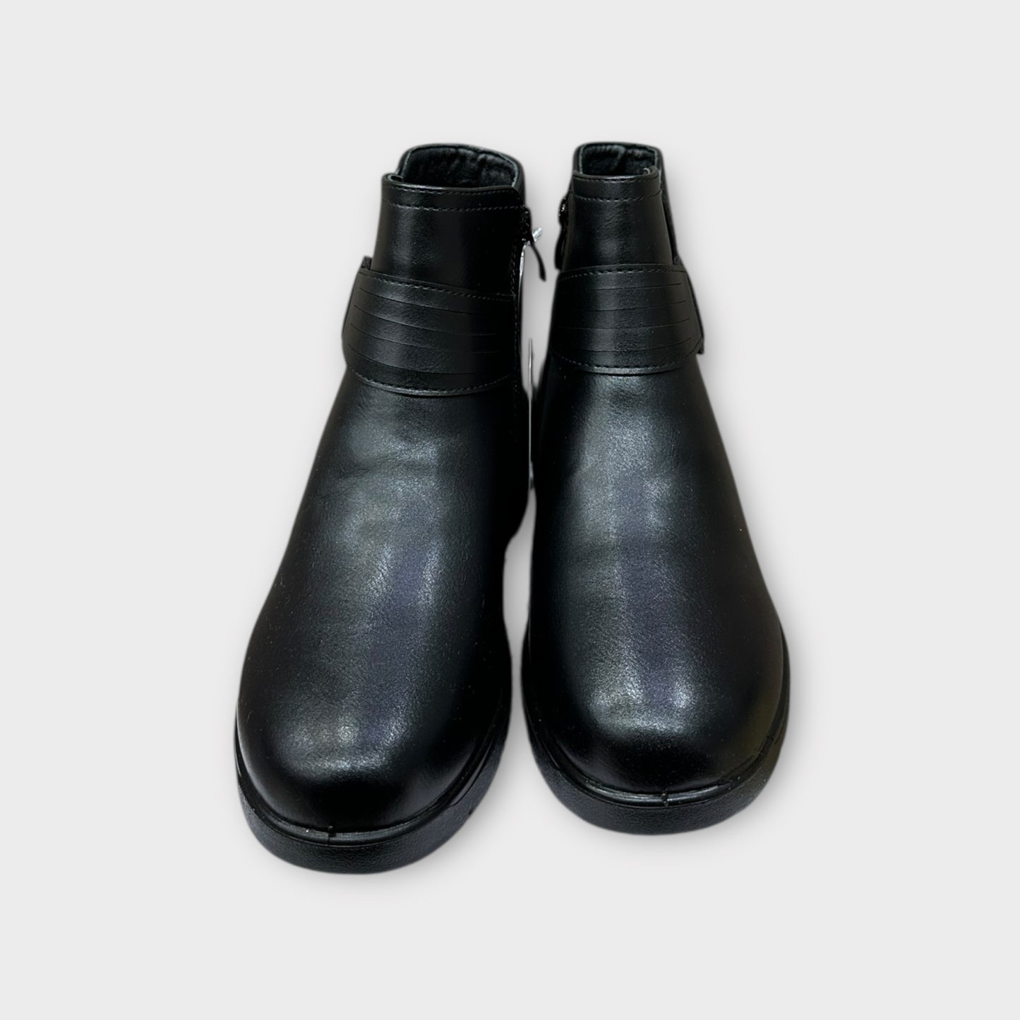 Stivaletto Donna Con Cinturino E Zip