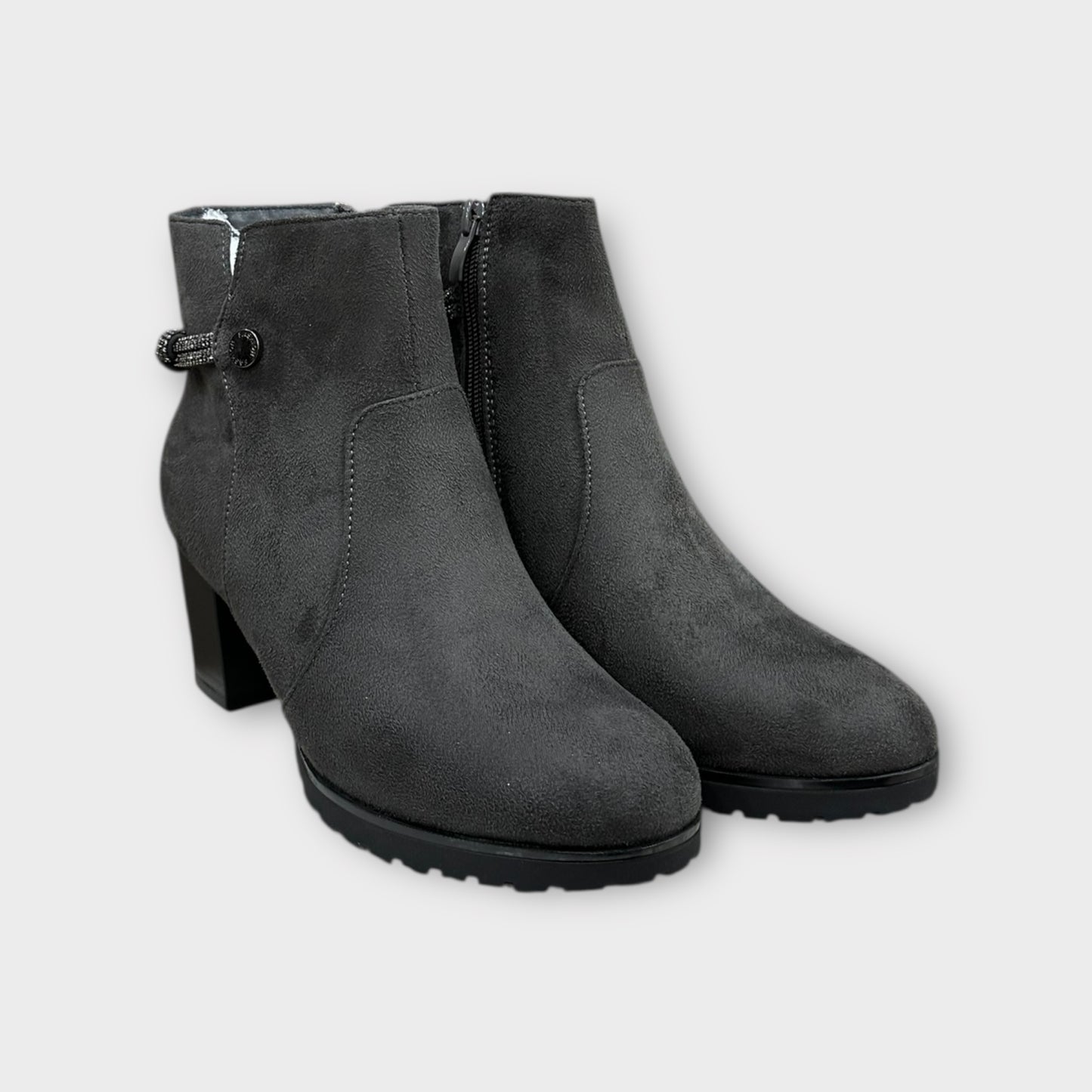 Stivaletto con tacco